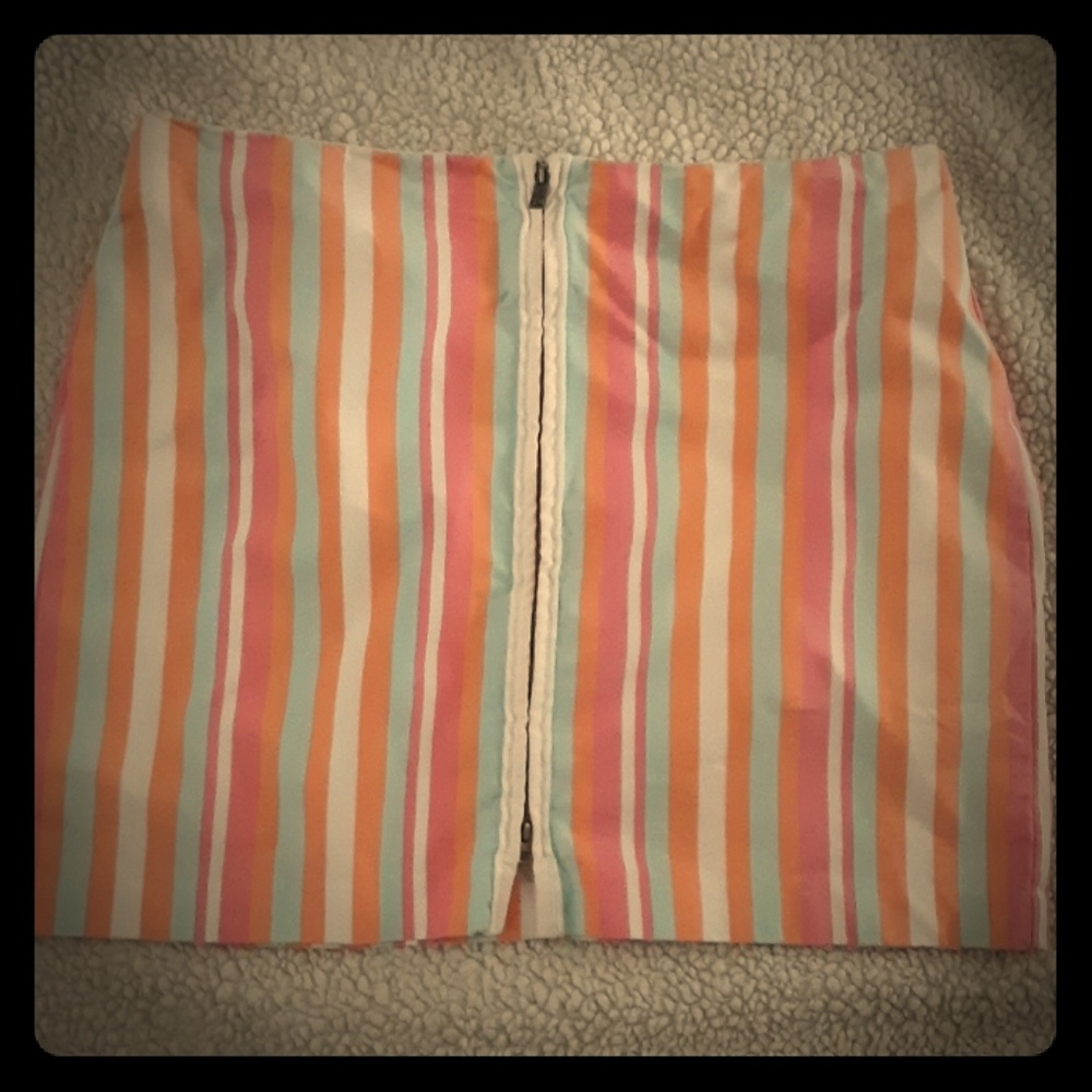 Tommy Hilfiger skirt